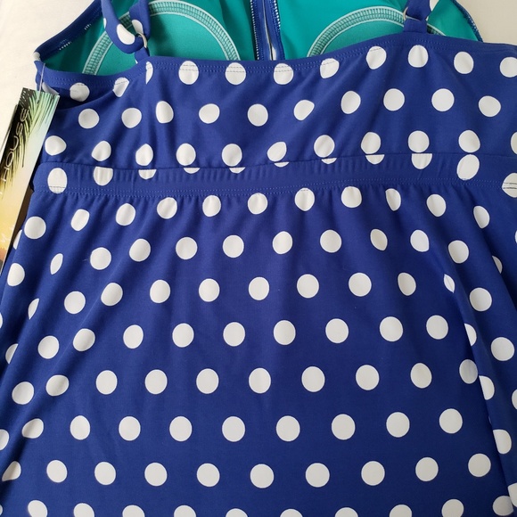 Beach House Tankini - Picture 2 of 3